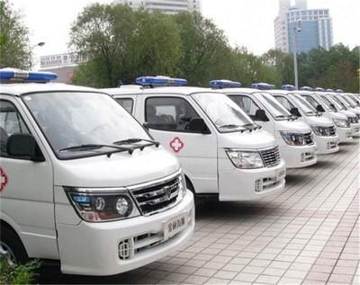 救護(hù)車急救出租 生命通道上的新型租賃服務(wù)